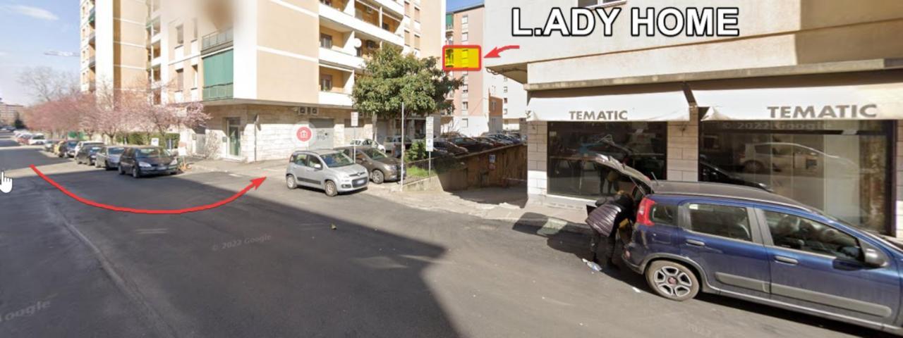 L.Ady Home Bologna Exterior photo